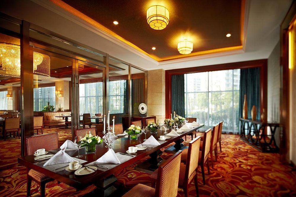 Jurong Yukun New Century Hotel Jiangsu Exterior photo
